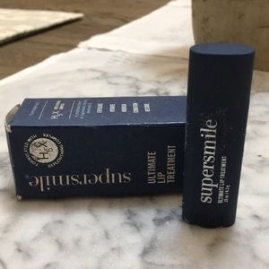 SUPERSMILE LIP BALM